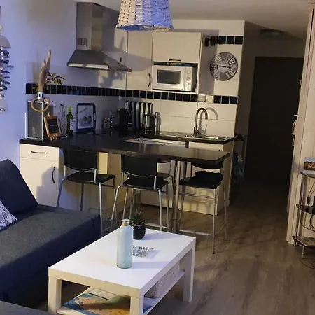 T2 Les Pieds Dans L'eau Apartment